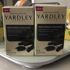 Yardley London Activated Charcoal Moisturizing Bath Bar